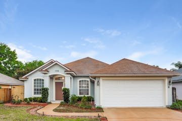 1556 Glen View St Middleburg, FL 32068